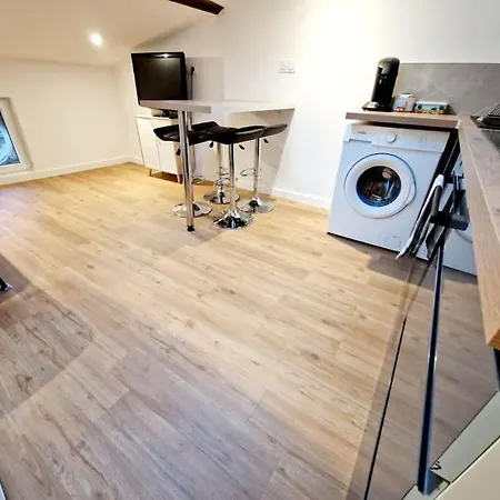 Douillet Hypercentre Neuf Climatise Daire *